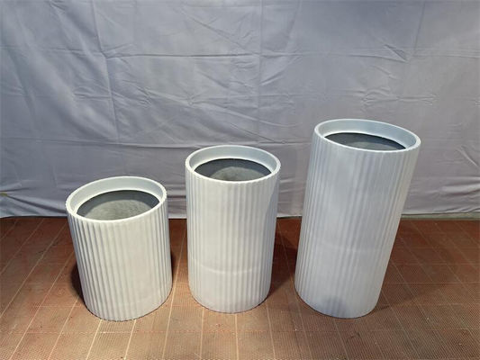 kopen Tuin glasvezel bloempotten hars planten in zwart witte kleur online manufacture