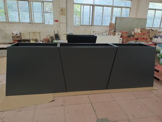 kopen Geometrische metalen plantpotten weerbestendig in zwart goud en zilver online manufacture