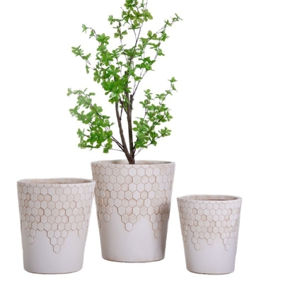 kopen neutraal beige ronde vezelklei plantenbak met gladde honingraatpatroon lichtgewicht duurzaam onderhoudsarm bloempot vakantie villa hotel winkelcentrum kantoordecoratie tuinlandschap project online manufacture