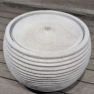 Moderne tuinwaterfontein op maat 6-8 mm voor buitenhuis