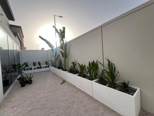 Poederbedekte afwerkingen van kunststofklei Planters van kunststofklei Bloempotten