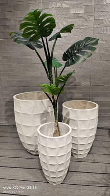 hedendaagse uitstraling wit hoekige geometrische vormen ronde vezelklei plantenbak lichtgewicht duurzaam onderhoudsarm bloempot vakantie Villa kantoordecoratie tuinlandschap project